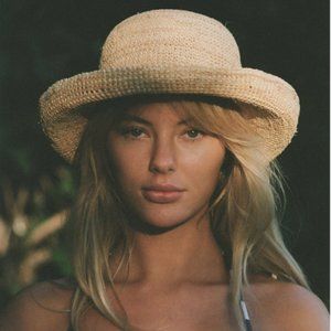 Lack Of Color Straw Rolled Brim Hat in Natural